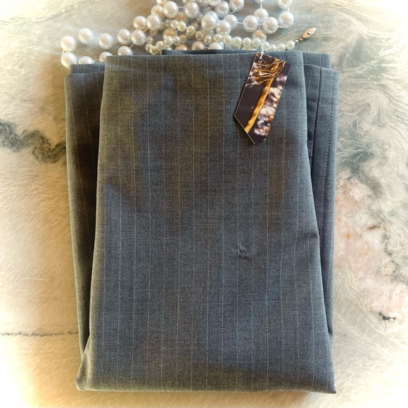 BANANA REPUBLIC4Stretch Charcoal Pin Striped Wool Pencil...
